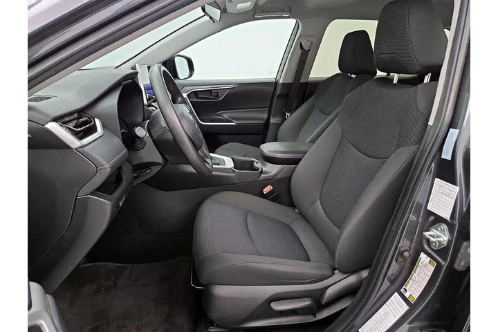 $26998 : Toyota RAV4 2024 AWD LE 4dr image 10