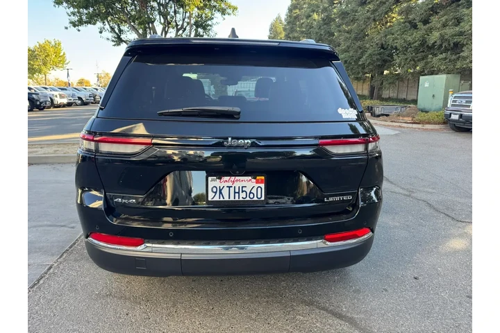$31000 : Jeep Grand Cherokee 2023 4x4 image 4