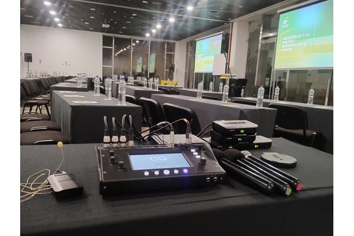 SOLUCIONES EN AUDIO Y VIDEO PR image 1