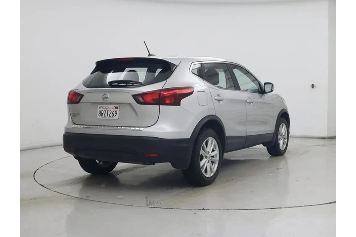 $15998 : Nissan Rogue Sport 2018 S 4d image 8