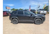 $22995 : 2022 Cherokee thumbnail