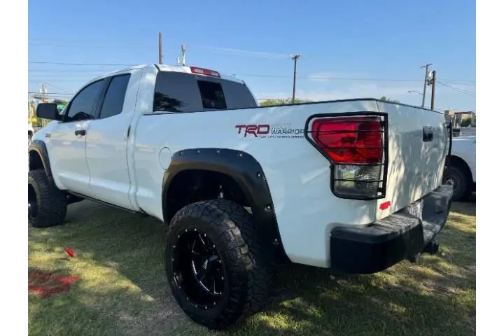 $15995 : 2011 Tundra Grade image 4
