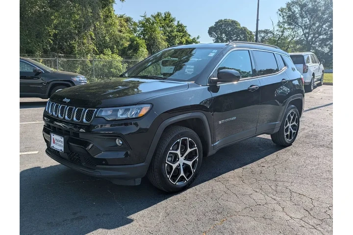 $21997 : Jeep Compass 2024 4x4 Latitu image 8