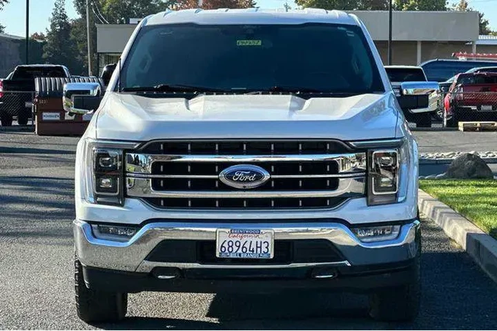 $39399 : Ford F-150 2021 4x4 Lariat 4 image 6