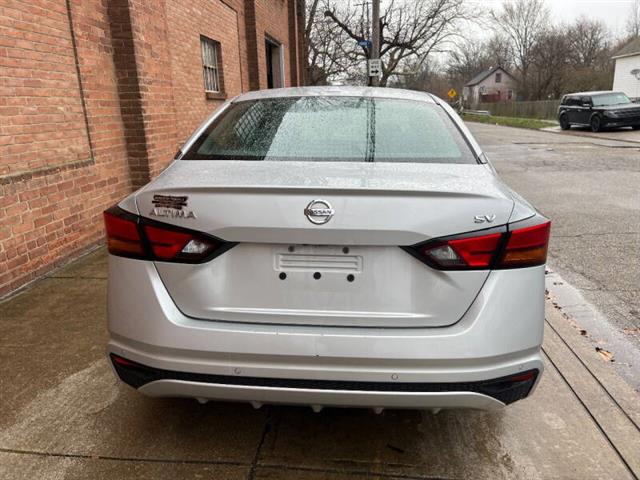 $16500 : 2021 Altima 2.5 SV image 7