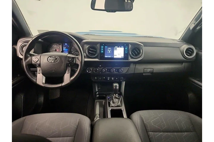 $33998 : Toyota Tacoma 2019 4x4 TRD S image 9