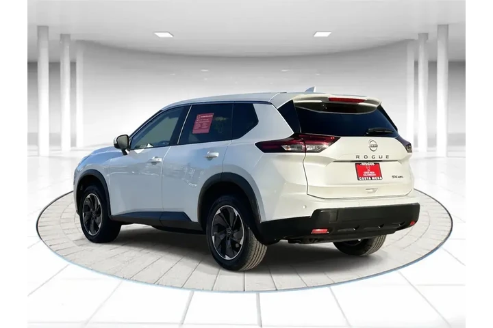 $18223 : Nissan Rogue 2024 AWD SV 4dr image 2
