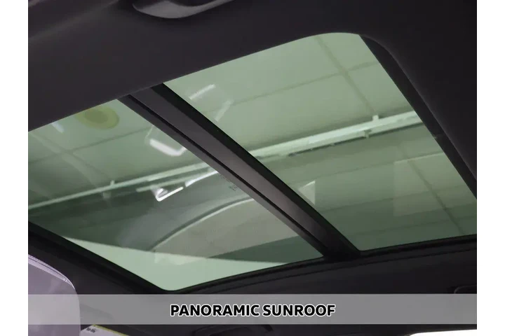 $29993 : Audi Q3 2023 AWD quattro S l image 4