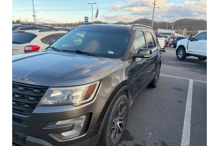 $18288 : Ford Explorer 2017 AWD Sport image 7