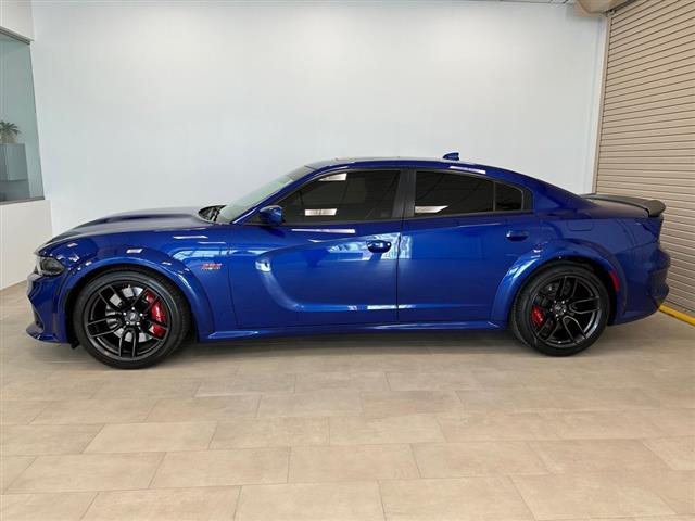 $53406 : Pre-Owned 2022 Charger R/T Sc image 4