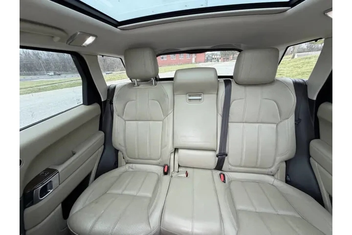 $11750 : 2016 Land Rover Range Rover S image 10