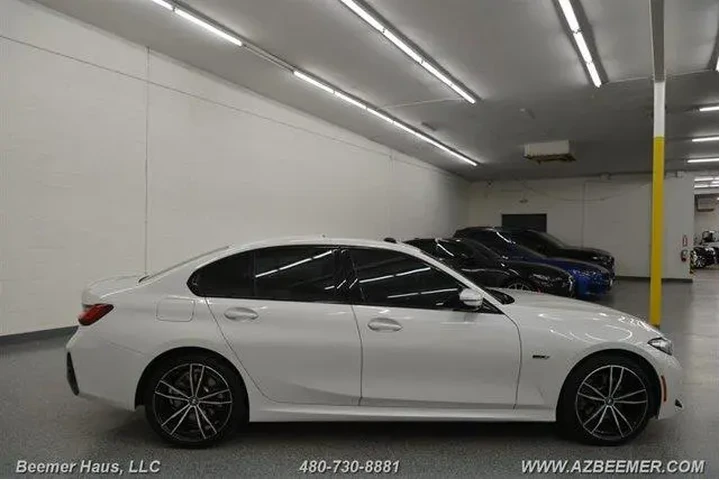 $34998 : BMW 3 Series 2023 330e 4dr S image 8