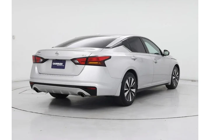 $18998 : Nissan Altima 2020 2.5 SV 4d image 8