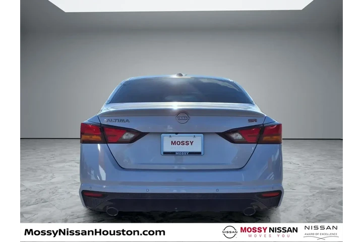 $21999 : Nissan Altima 2024 2.5 SR 4d image 6