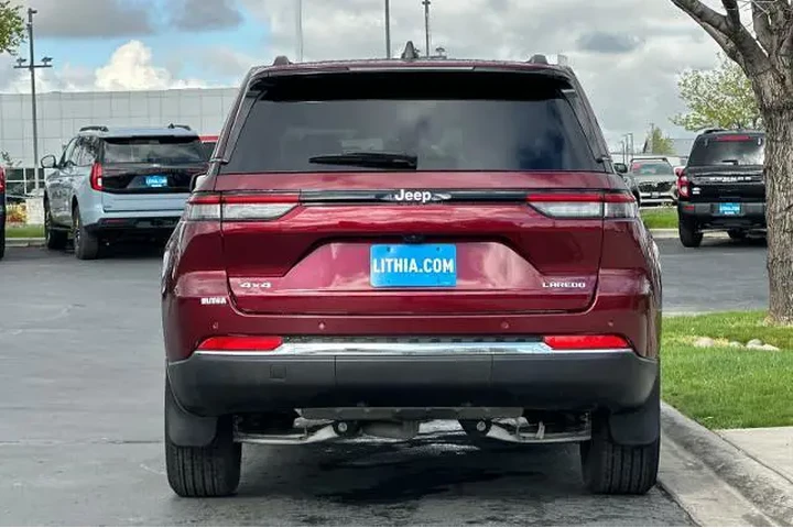 $32995 : Jeep Grand Cherokee 2025 4x4 image 7