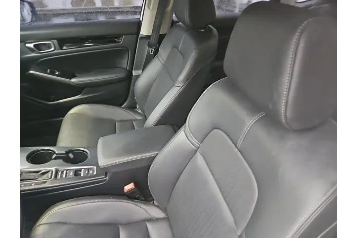 $26144 : Honda Civic 2024 Touring 4dr image 4