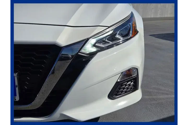 $22695 : Nissan Altima 2020 2.5 SR 4d image 8