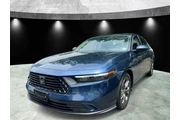 $24985 : Honda Accord 2024 EX 4dr Sed thumbnail