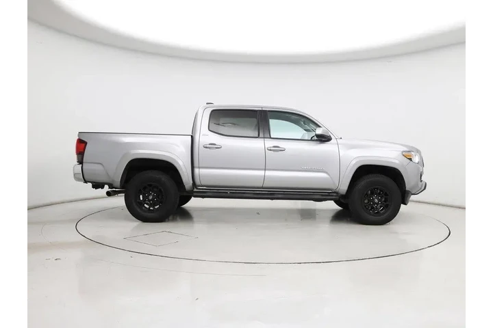 $26998 : Toyota Tacoma 2021 4x2 SR5 V image 7