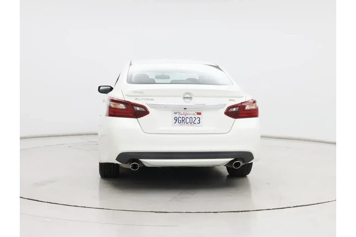 $12998 : Nissan Altima 2017 2.5 SR 4d image 6