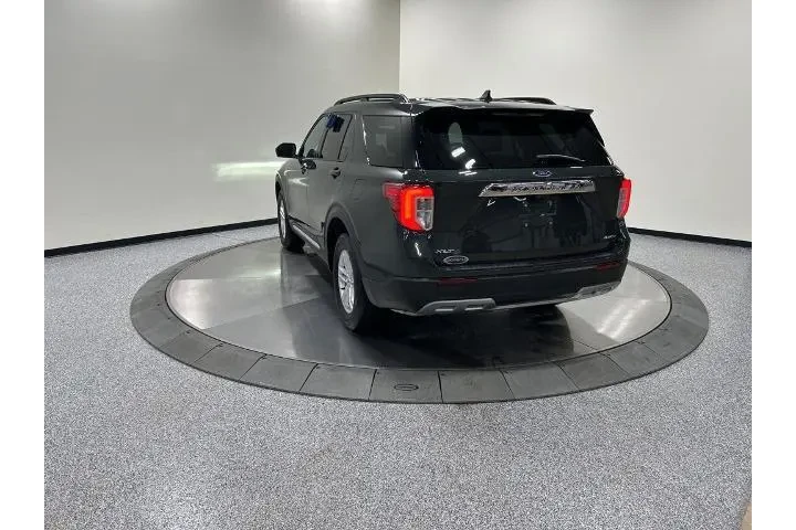 $34903 : Ford Explorer 2023 AWD XLT 4 image 9