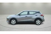 $18962 : Nissan Kicks Play 2025 S 4dr thumbnail