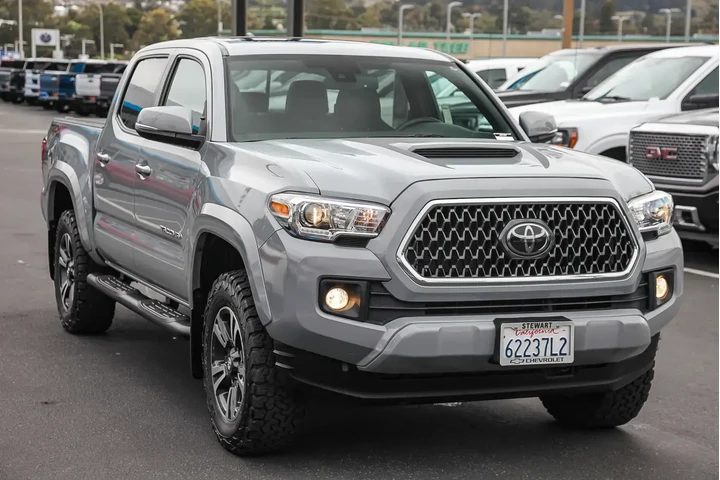 $32000 : Toyota Tacoma 2018 4x4 TRD P image 3