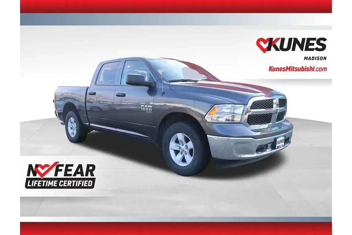 $27277 : Ram 1500 Classic 2022 4x4 SL image 1
