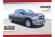Ram 1500 Classic 2022 4x4 SL en Madison