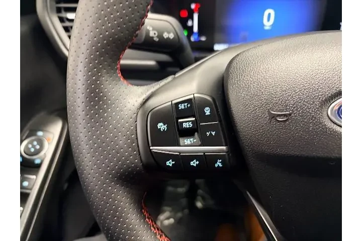 $24030 : Ford Escape 2023 AWD ST-Line image 6