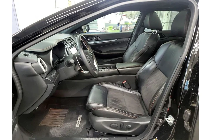 $22998 : Nissan Maxima 2022 3.5 SR 4d image 10