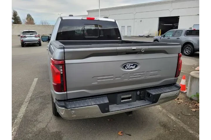 $39900 : Ford F-150 2024 4x4 XLT 4dr image 4