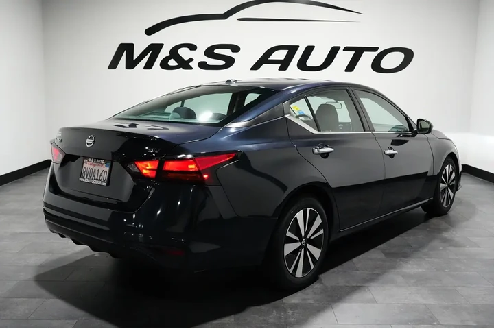 $16876 : 2021 Altima 2.5 SV image 9