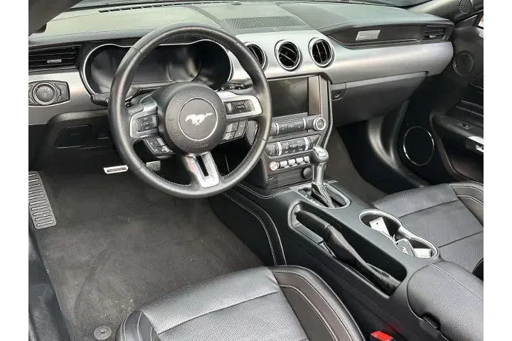 $33990 : Ford Mustang 2022 EcoBoost 2 image 10