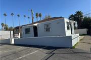 charming modern 2 bedroom en San Bernardino