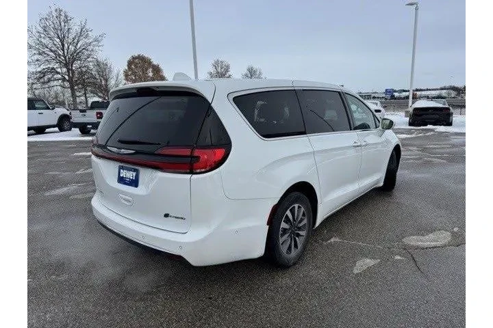 $25264 : Chrysler Pacifica Hybrid 202 image 7