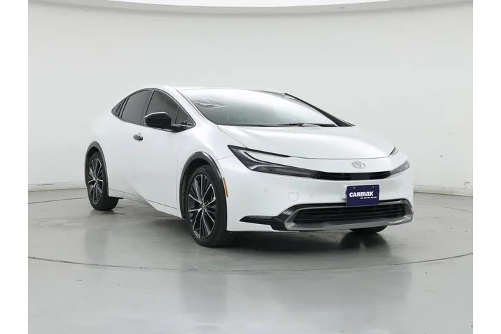 $29998 : Toyota Prius 2023 LE 4dr Hat image 1