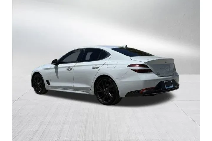 $25696 : Genesis G70 2023 2.0T 4dr Se image 7