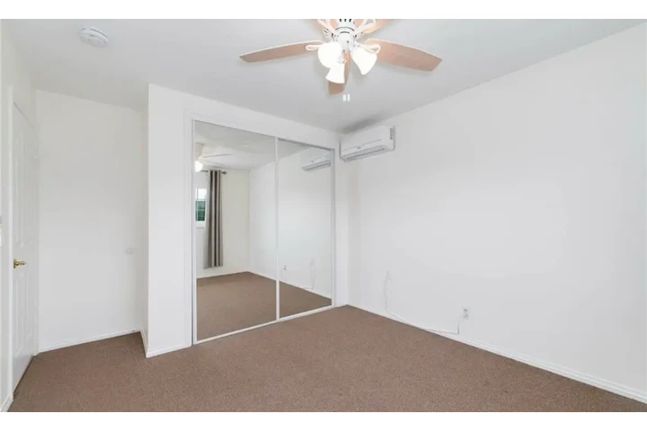 $2400 : 3Bed 2Bath in West Adams, LA image 5