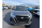 $22995 : Nissan Kicks Play 2025 S 4dr thumbnail