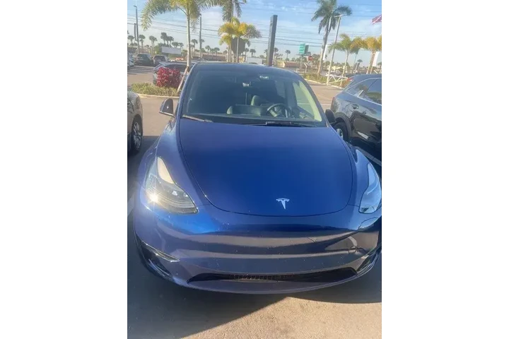 $29794 : Tesla Model Y 2023 AWD Long image 3
