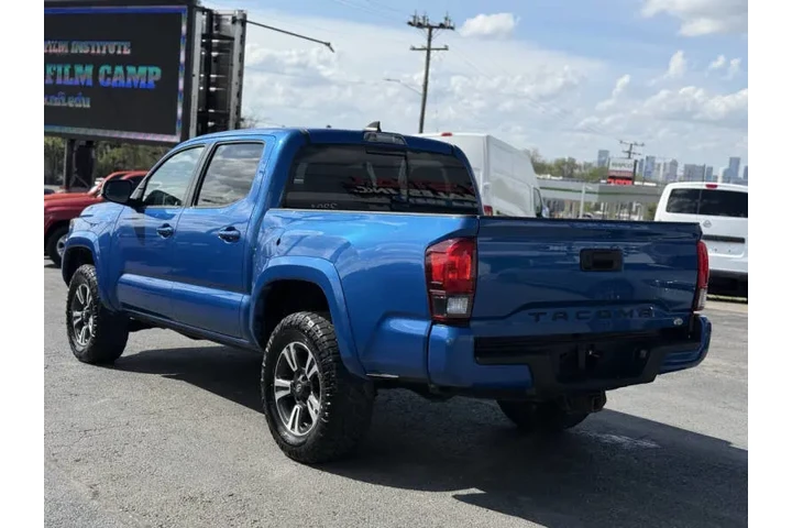 $27495 : 2018 Tacoma TRD Sport image 6
