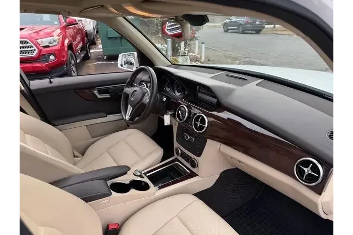 $13995 : Mercedes-Benz GLK 2014 AWD G image 8