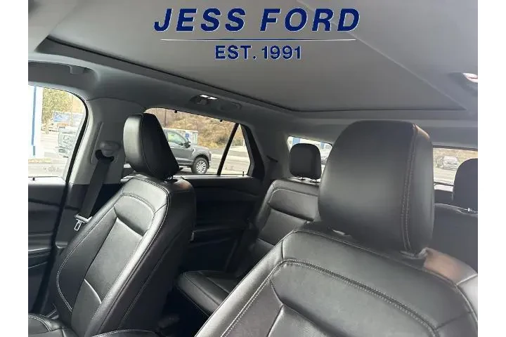 $23495 : Ford Explorer 2021 AWD Limit image 8