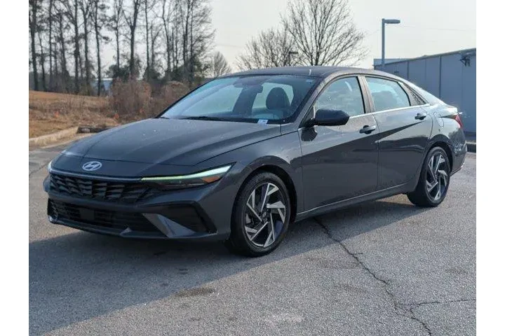 $23999 : Hyundai ELANTRA 2025 SEL Con image 1