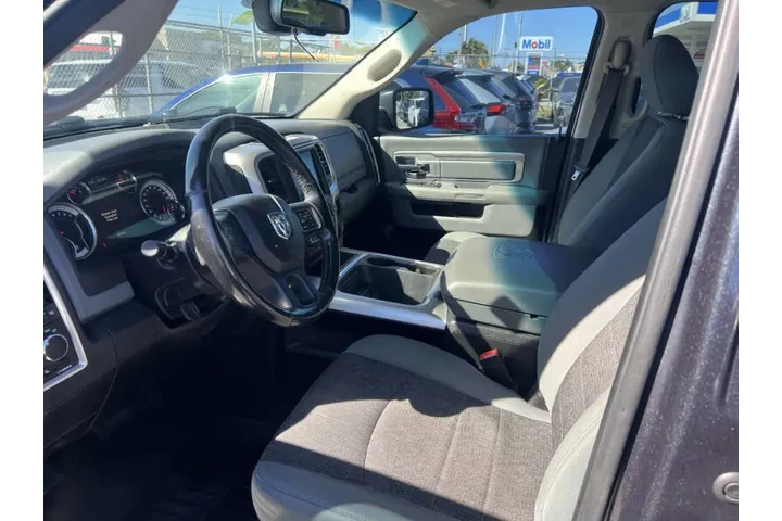 $14350 : 2020 RAM 1500 Classic SLT image 7