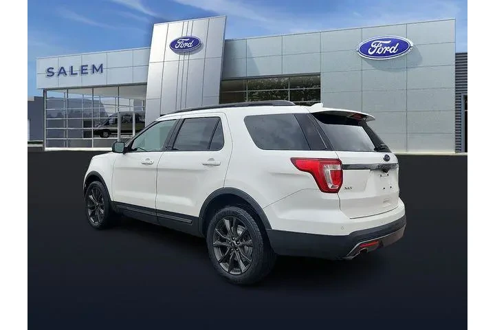 $13442 : Ford Explorer 2017 AWD XLT 4 image 4