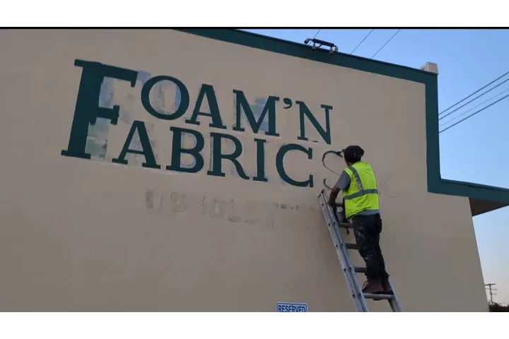 Sign painter  muralist (rotuli image 3