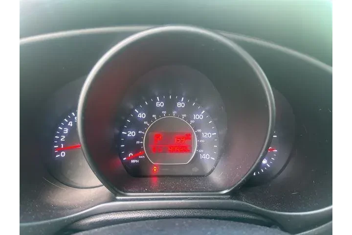 $7308 : Kia Soul 2016 + 4dr Crossove image 5