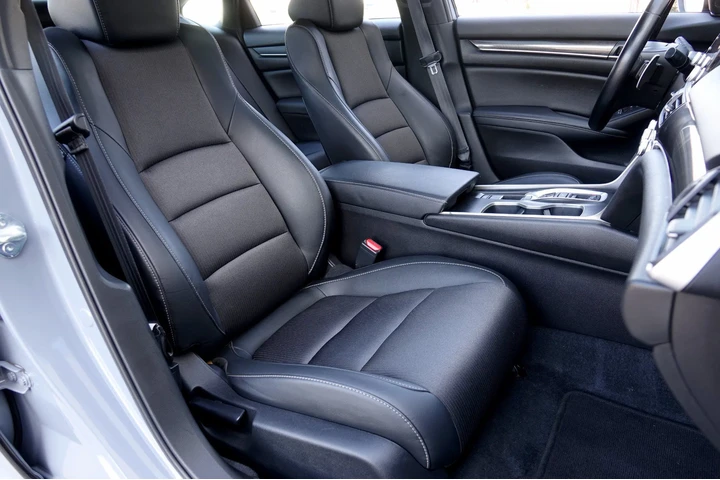 $23995 : 2021 Accord Sport 2.0T image 8